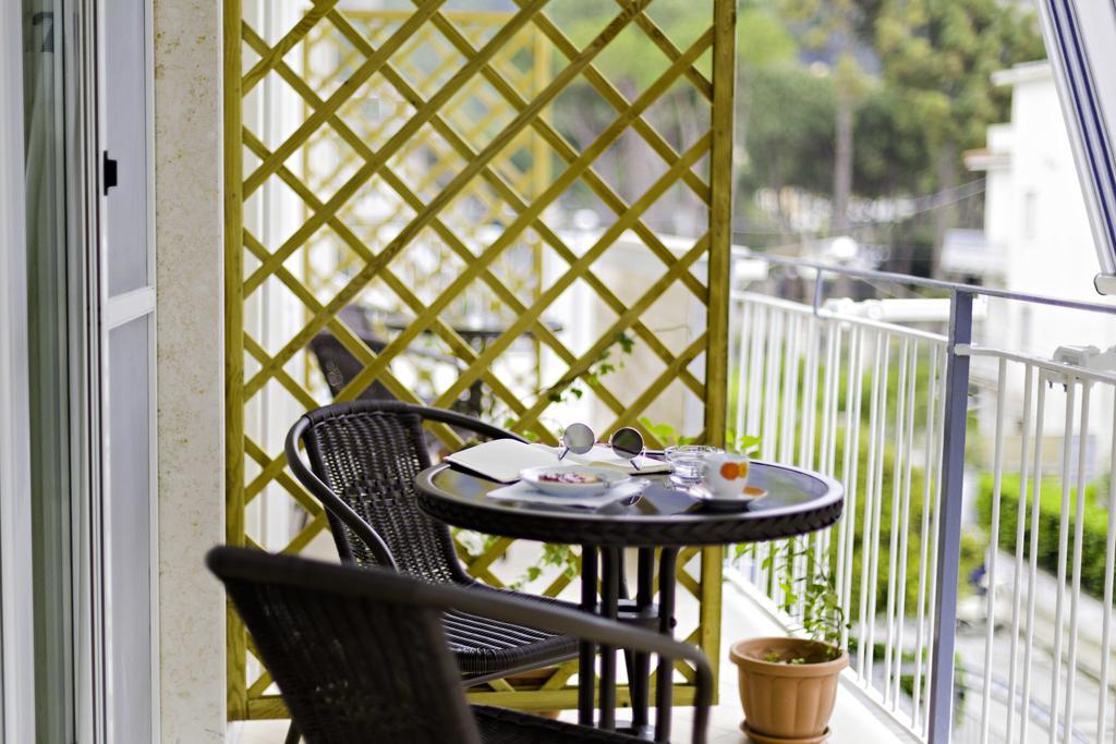 Bed and Breakfast Il Giglio Marino à Gaète Chambre photo