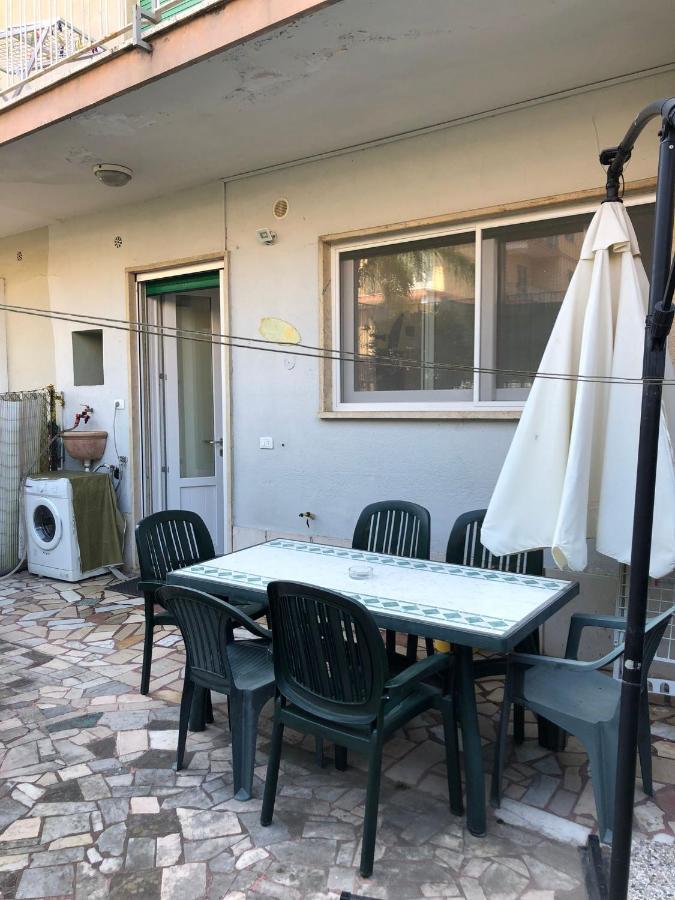 Bed and Breakfast Il Giglio Marino à Gaète Extérieur photo